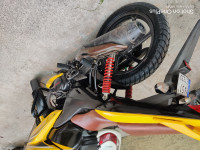 Yellow And Black Honda CBF Stunner