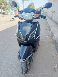 Glosy Black Honda Activa 5G