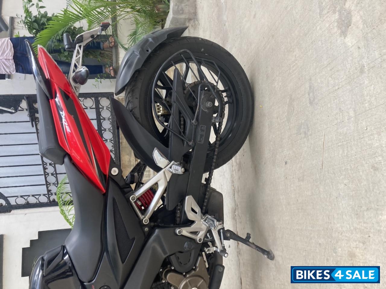 Bajaj Pulsar 200 NS ABS Bajaj Pulsar 200 NS ABS