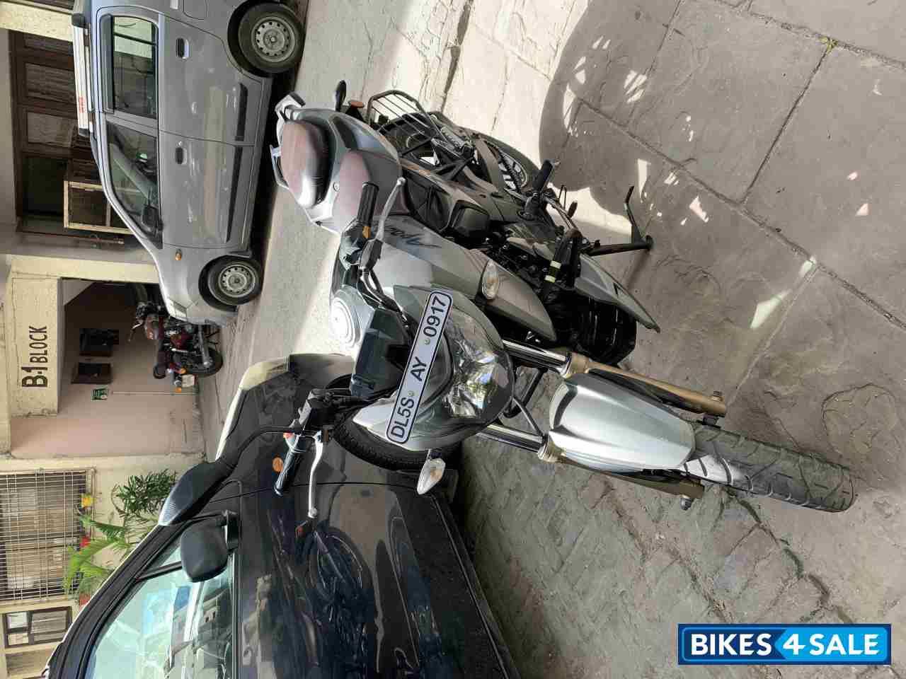 Titanium Grey TVS Apache RTR 200 4V