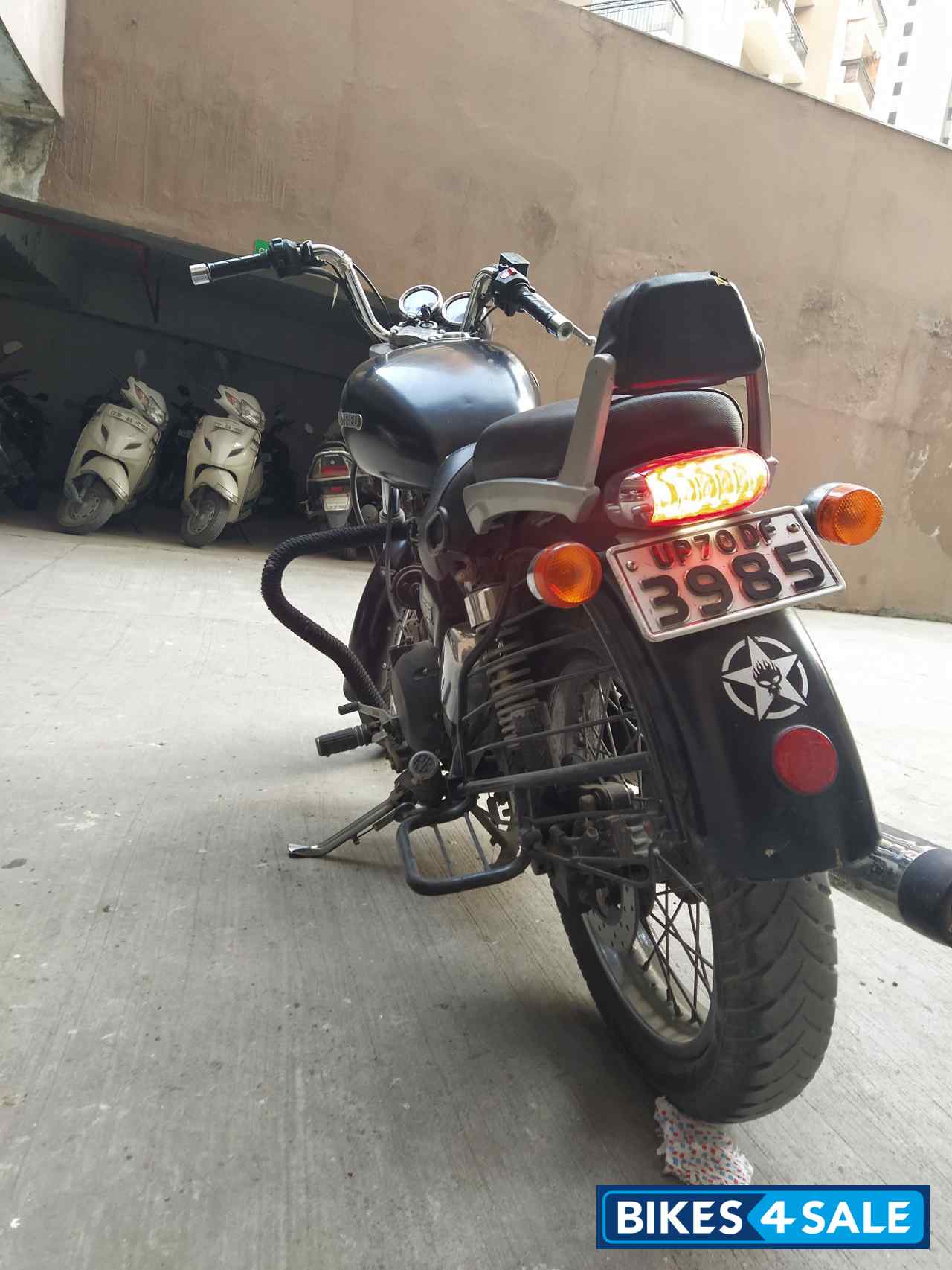 Royal Enfield Thunderbird 350