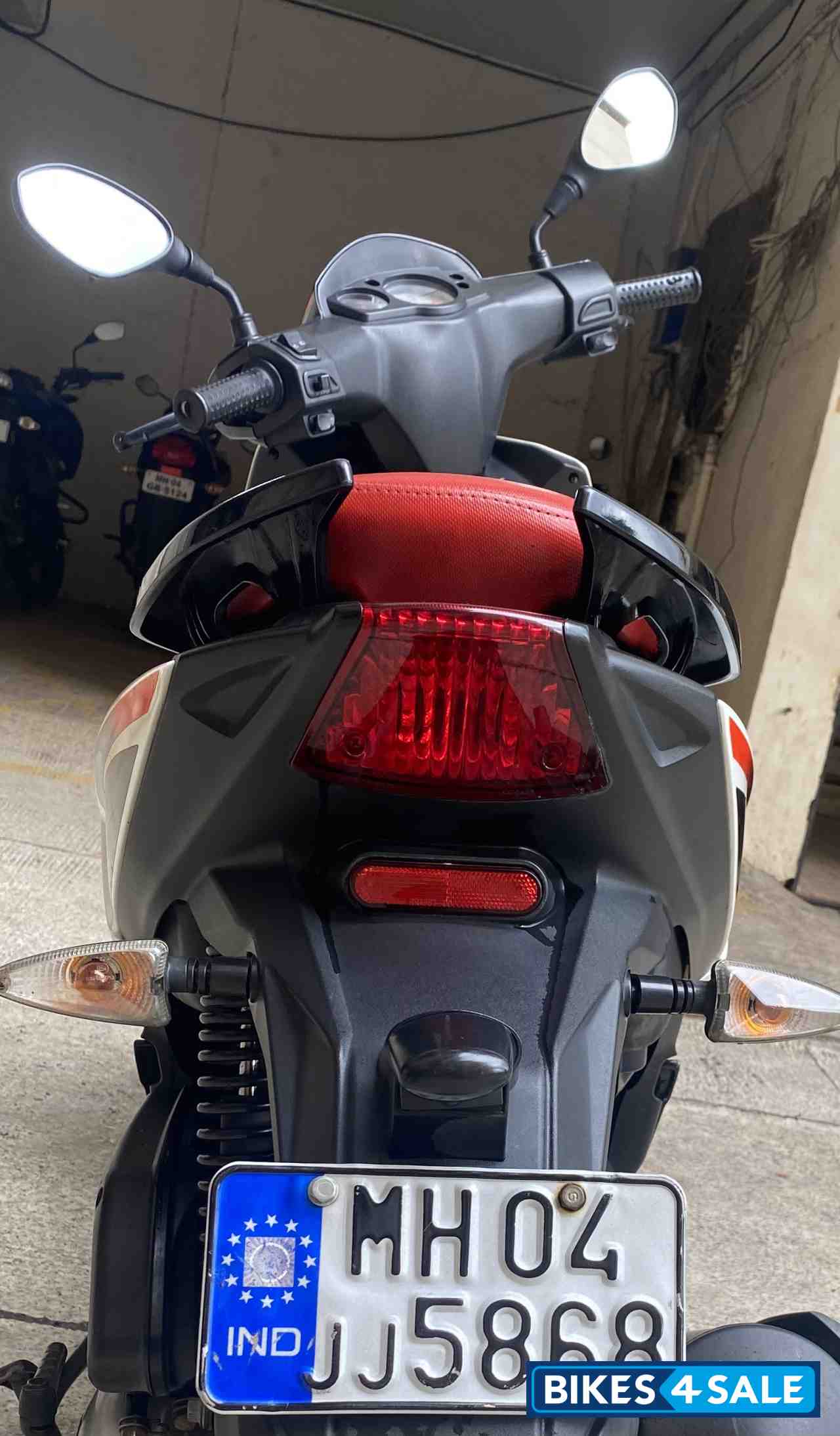 Red Black White Aprilia SR 150