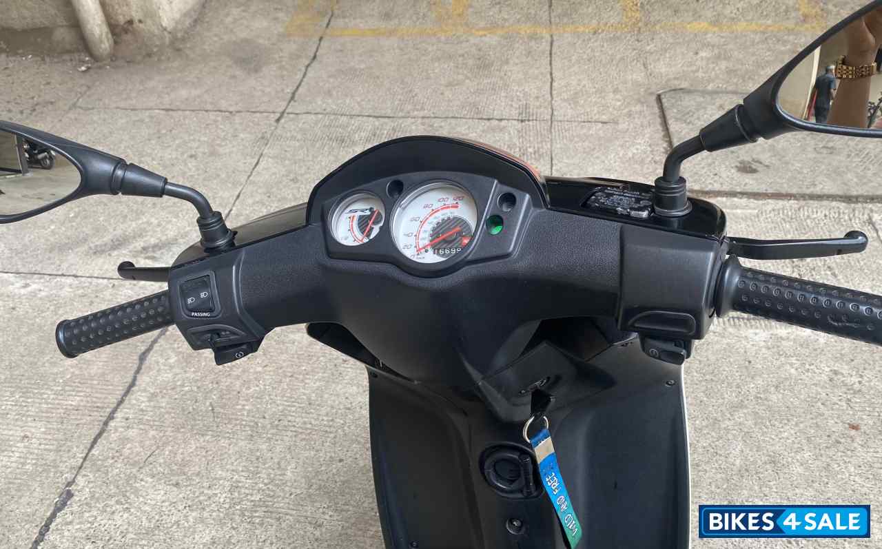 Red Black White Aprilia SR 150