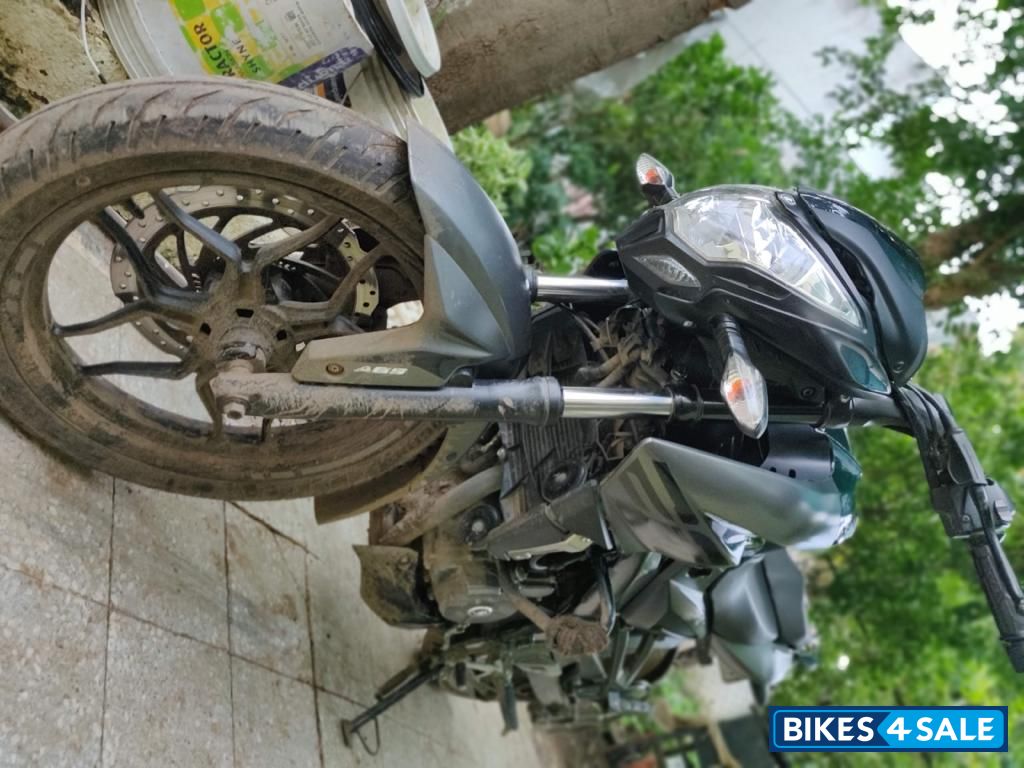 Bajaj Pulsar 200 NS ABS