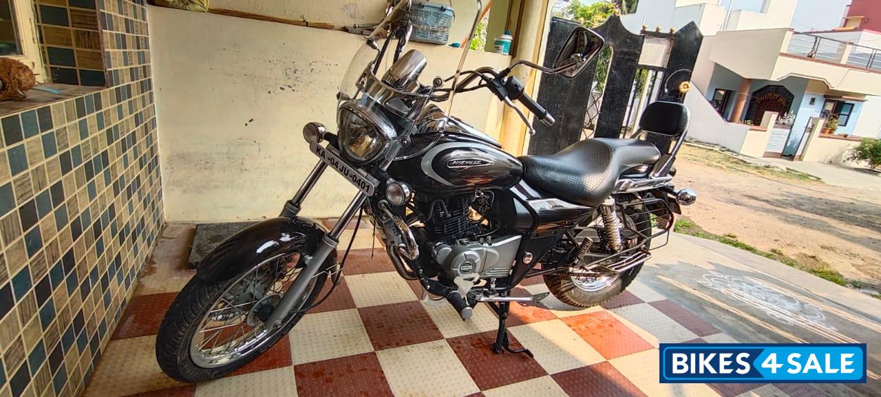 Bajaj Avenger Cruise 220 BS6