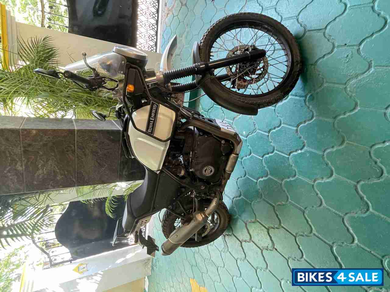 White Royal Enfield Himalayan