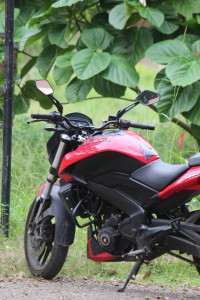 Canyon Red Bajaj Dominar 250