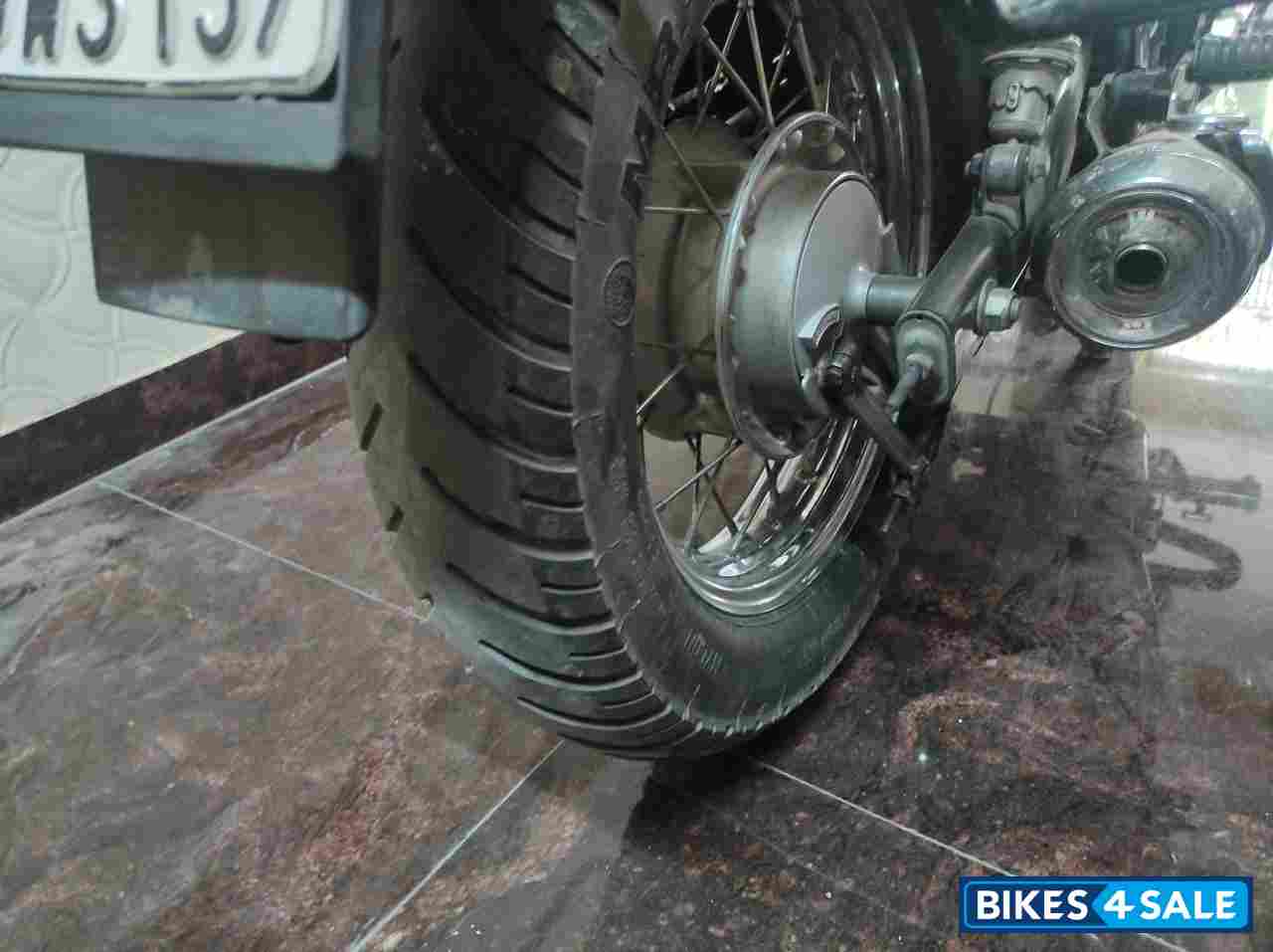 Desert Gold Bajaj Avenger Cruise 220 Desert Gold Bajaj Avenger Cruise 220