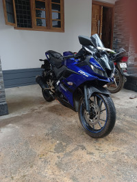 Yamaha YZF R15 V3
