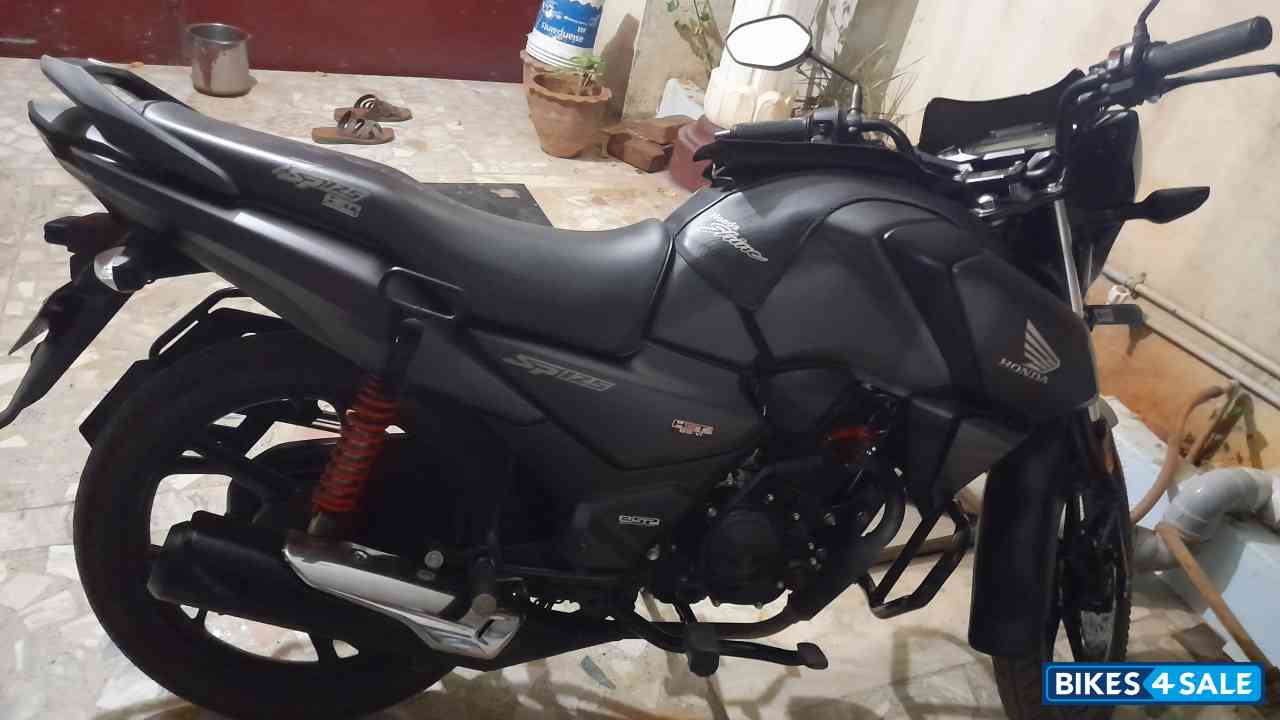 Used 2021 model Honda SP 125 BSVI for sale in Vellore. ID 459153