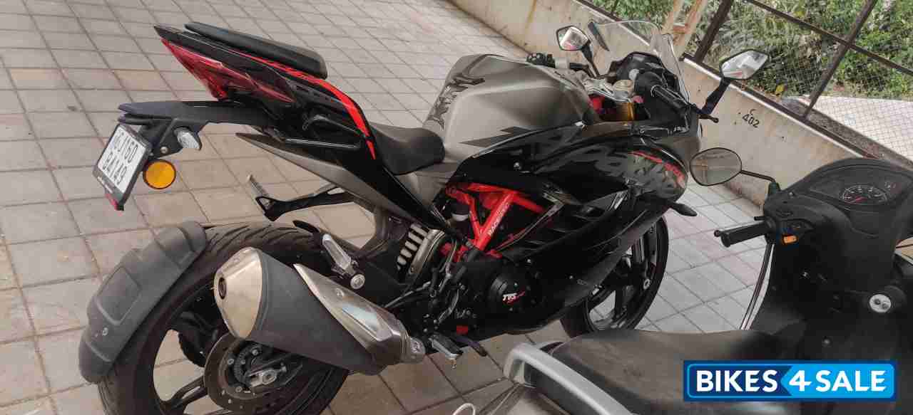 Black Grey TVS Apache RR 310 Black Grey TVS Apache RR 310