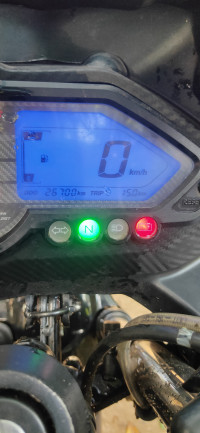 Black And Red Bajaj Pulsar 220F