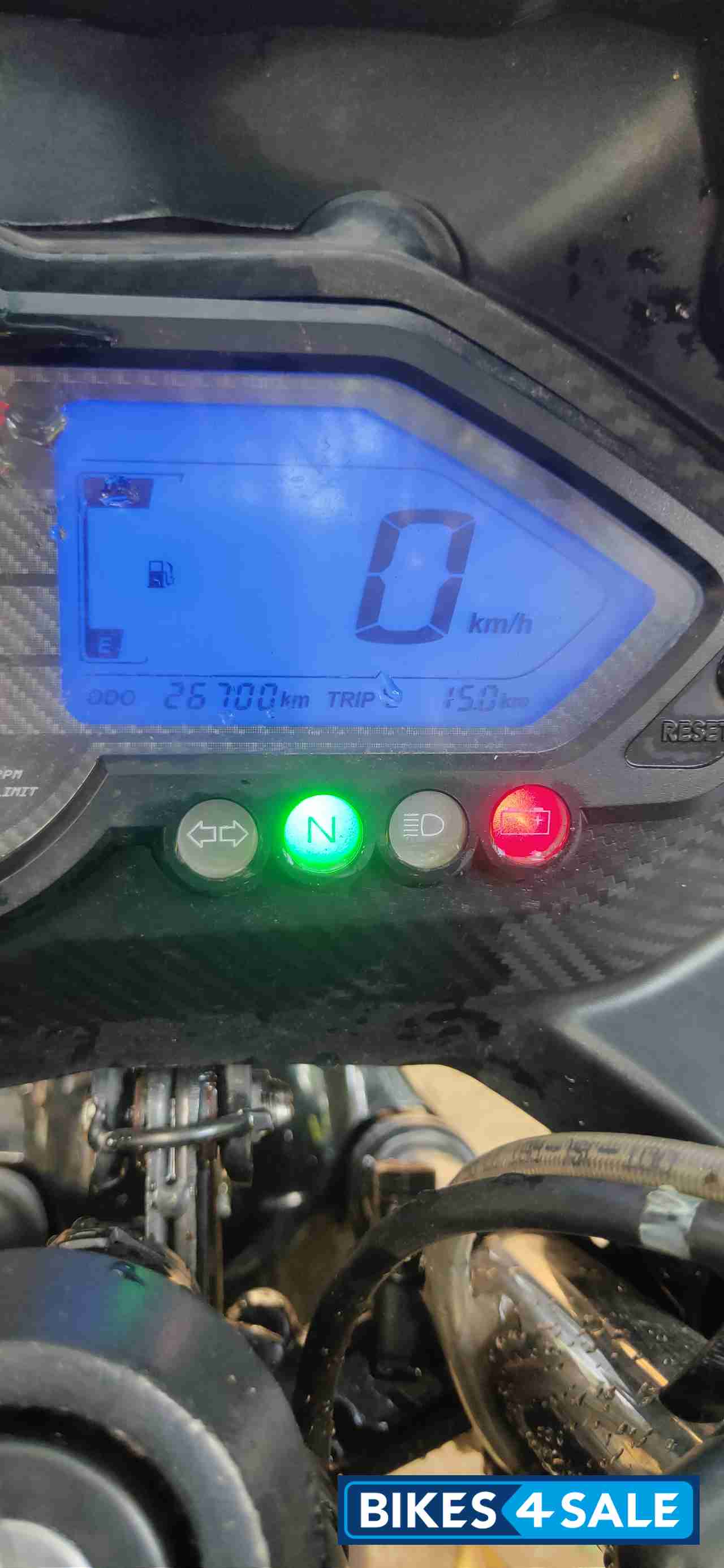 Black And Red Bajaj Pulsar 220F