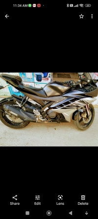 Yamaha YZF R15 V2