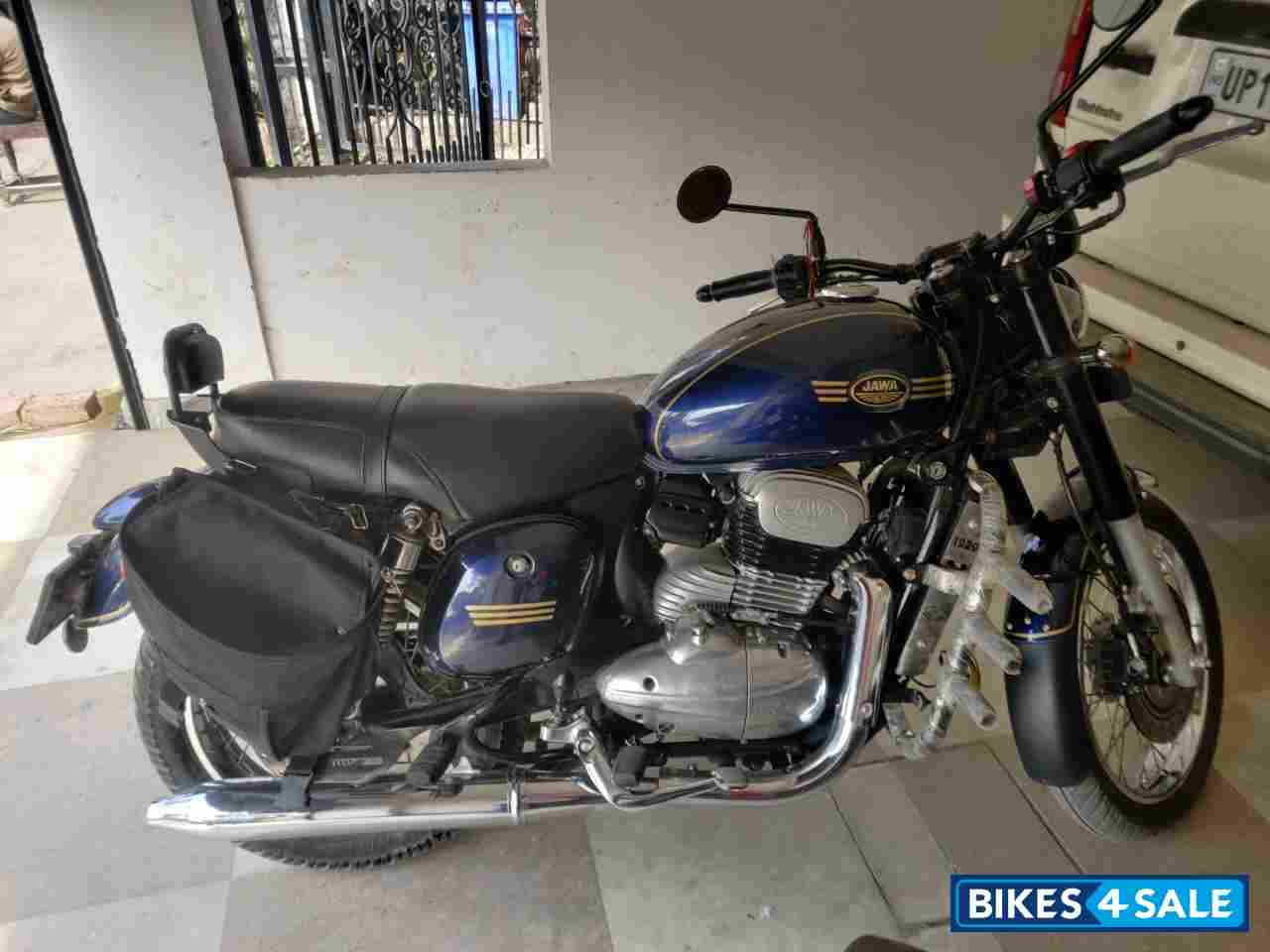 Navy Blue Jawa 42 Dual Channel ABS Orion Red