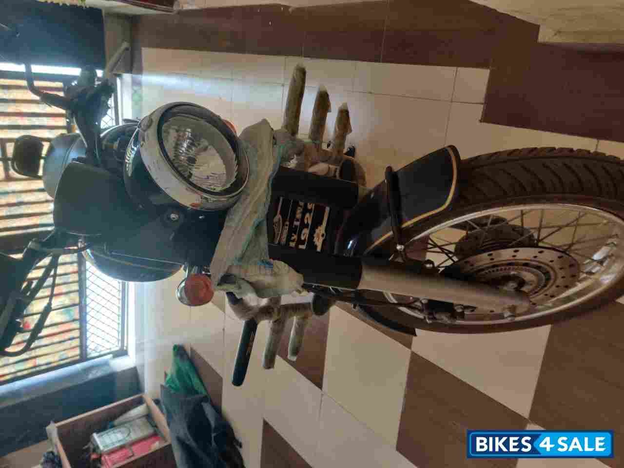 Navy Blue Jawa 42 Dual Channel ABS Orion Red