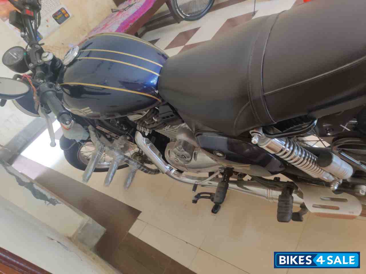 Navy Blue Jawa 42 Dual Channel ABS Orion Red