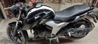 Black TVS Apache RTR 160 4V