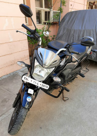 Black Honda CB Trigger