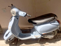 Vespa LX 125