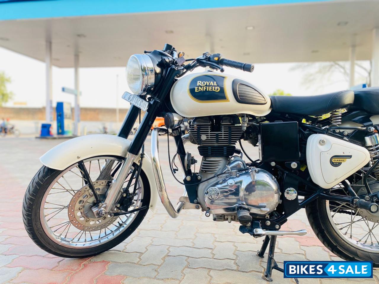 Royal Enfield Classic 350