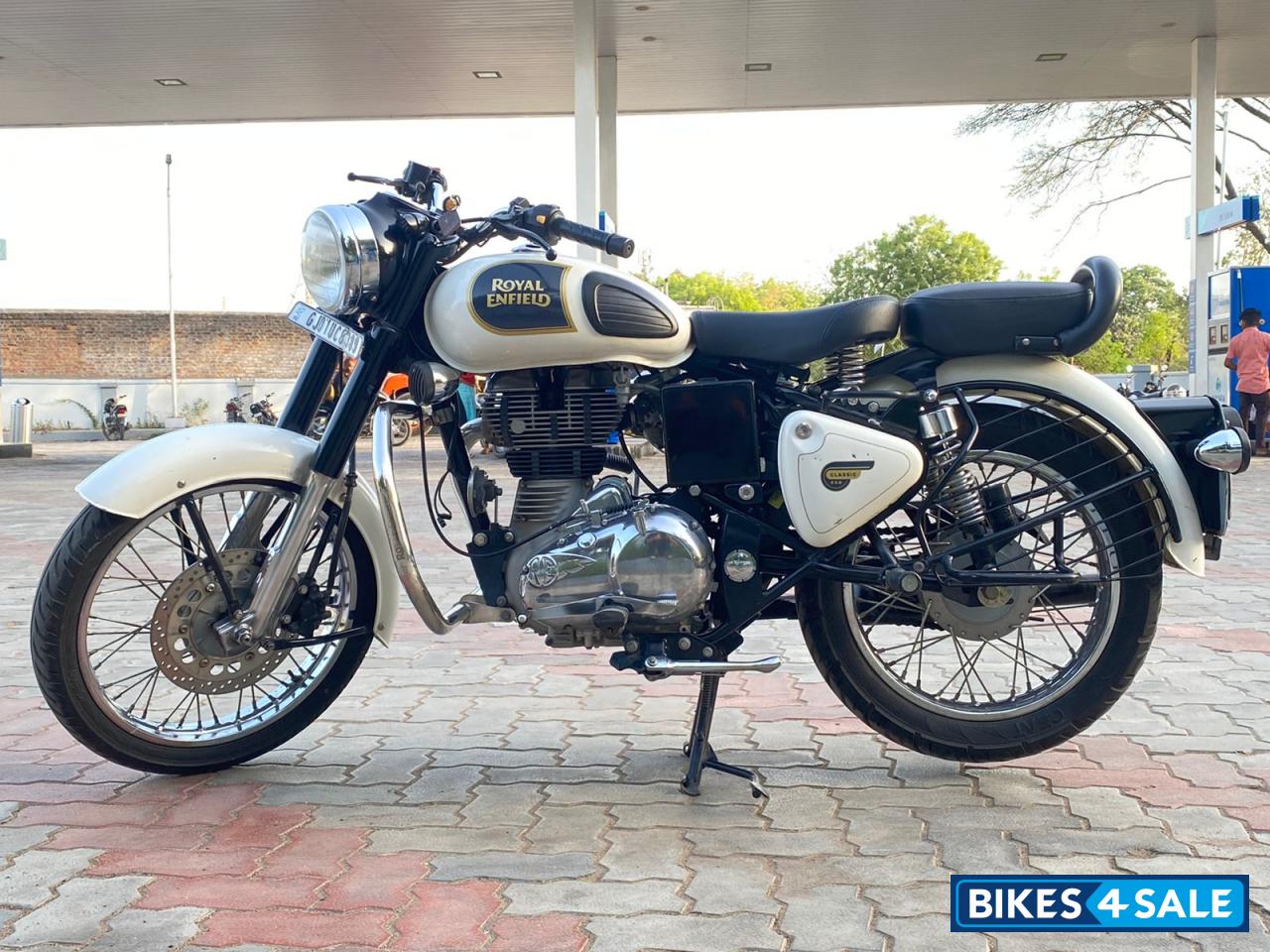 Royal Enfield Classic 350