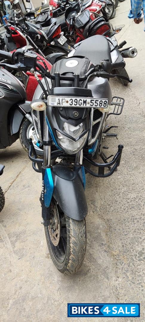 Metalic Silver Yamaha FZ FI V3 BS6