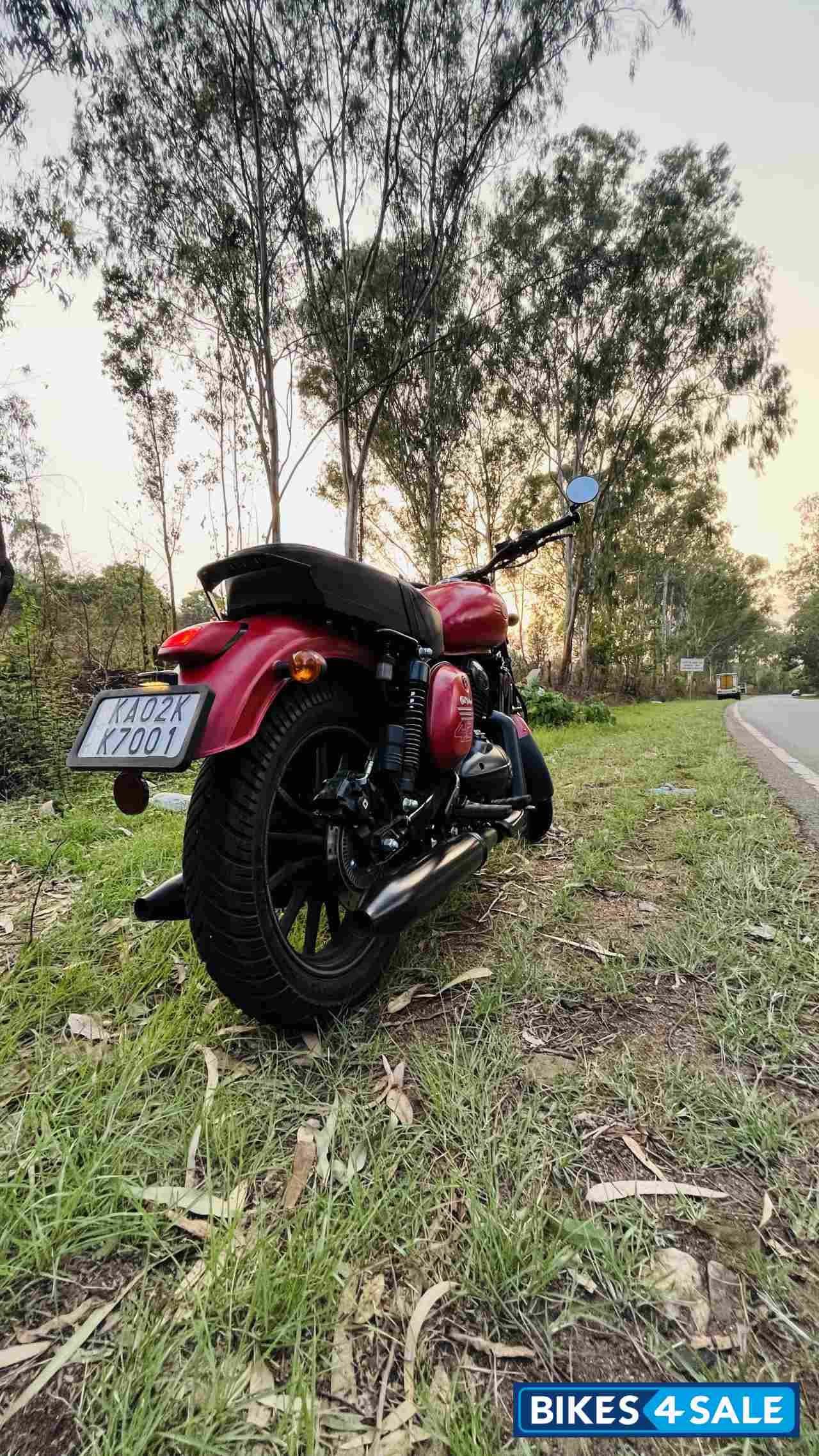 Jawa 42 Dual Channel ABS Orion Red
