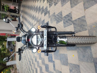 Pearl Black Honda Hness CB350 DLX Pro