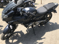 Bajaj Pulsar 220F