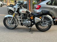 Silver Royal Enfield Classic 350