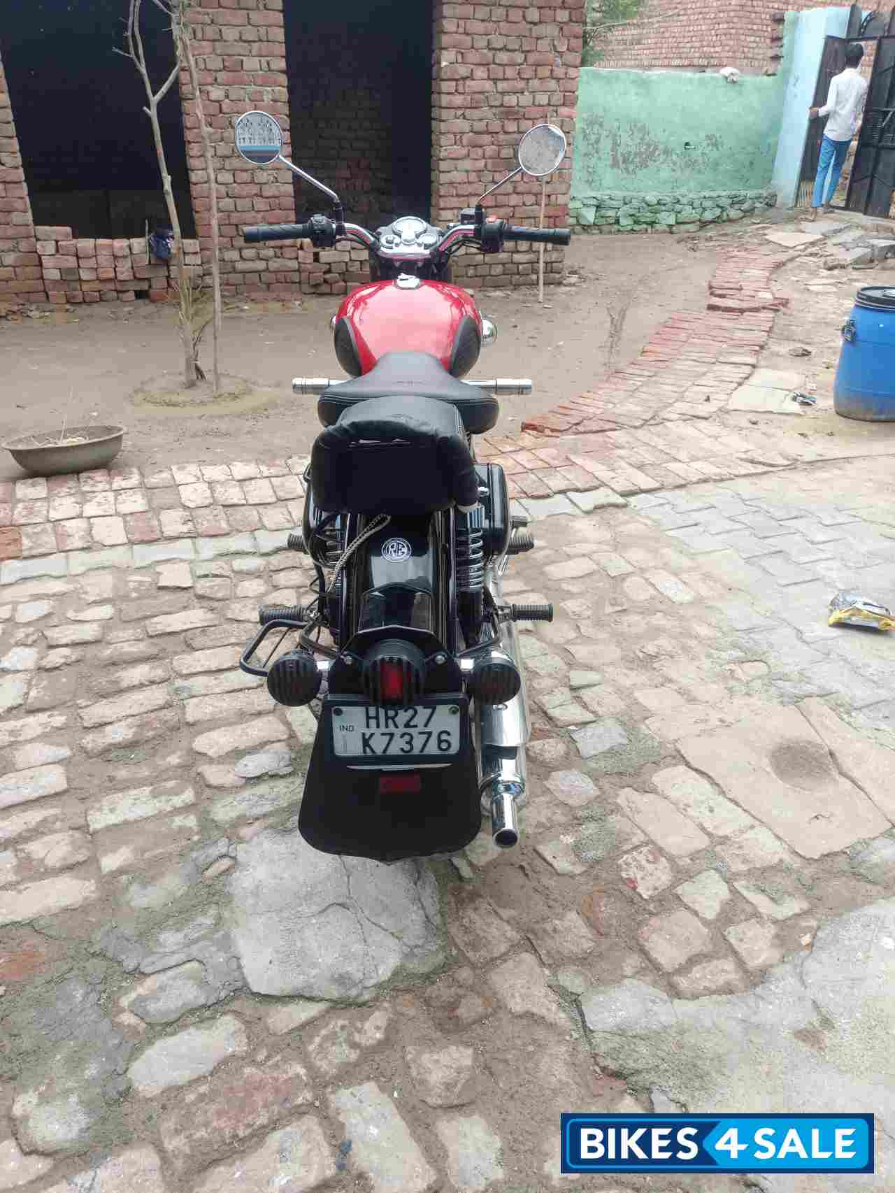 Red And Black Royal Enfield Classic 350 Redditch Red Red And Black Royal Enfield Classic 350 Redditch Red