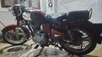 Royal Enfield Classic 500