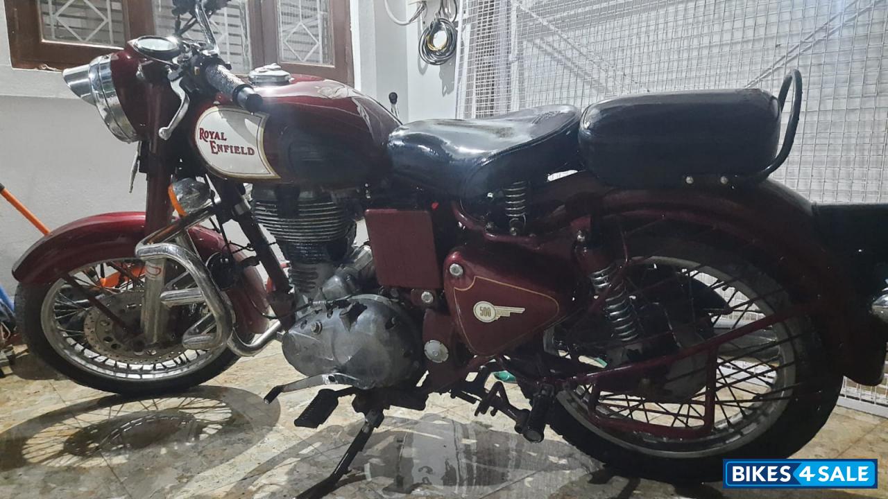 Royal Enfield Classic 500