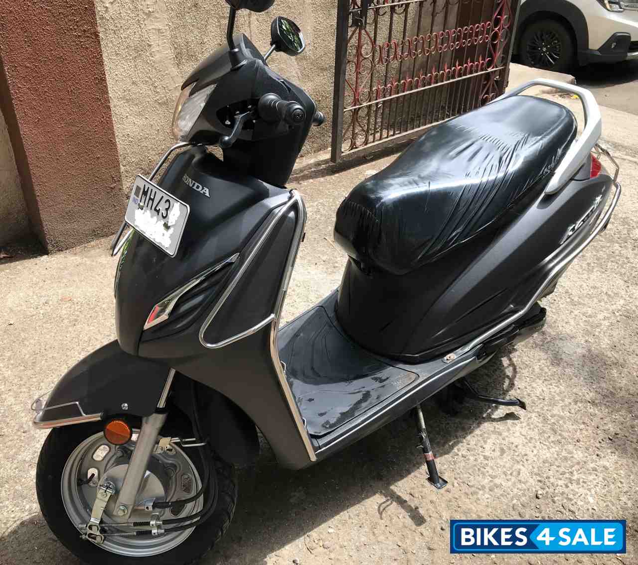 Matte Axis Grey Metallic Honda Activa 6G