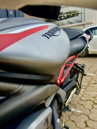 Triumph Street Triple R