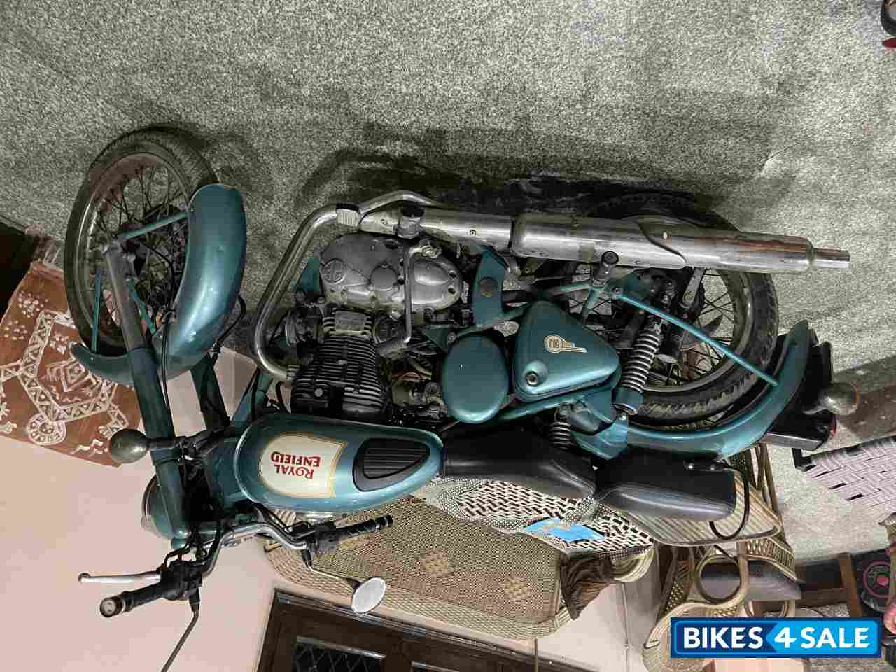 Royal Enfield Classic 500