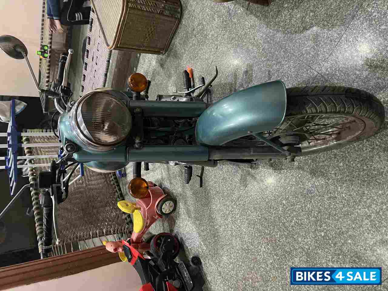 Royal Enfield Classic 500