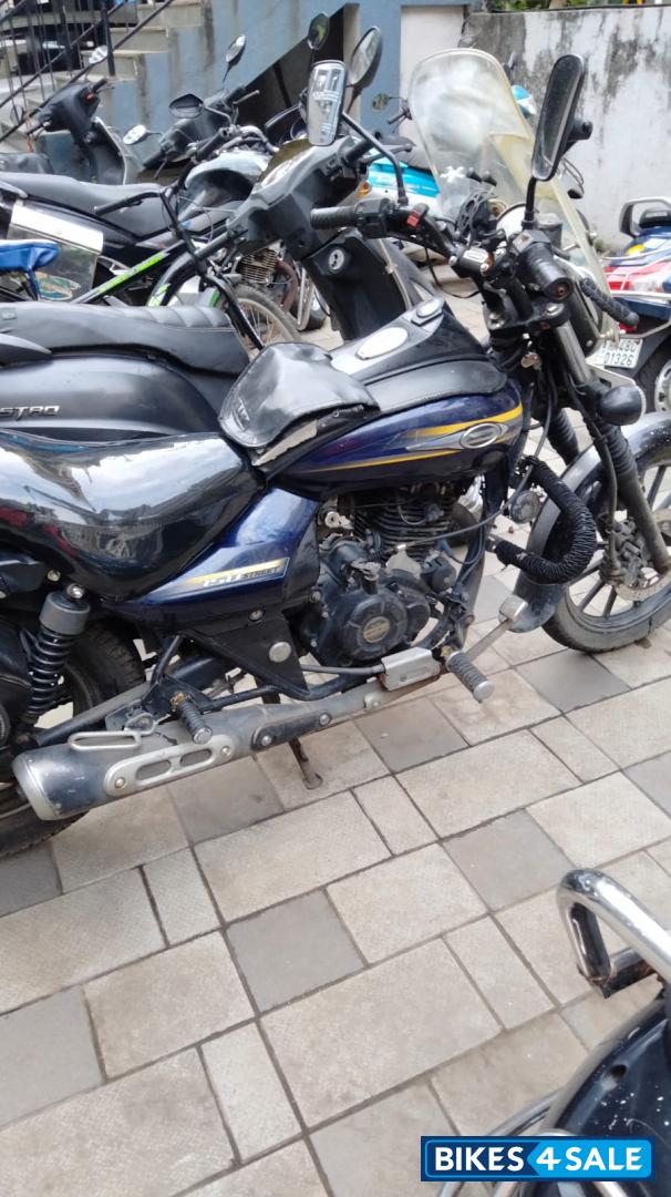 Bajaj Avenger Street 150