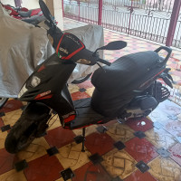 Aprilia SR 150 Carbon 2019 Model