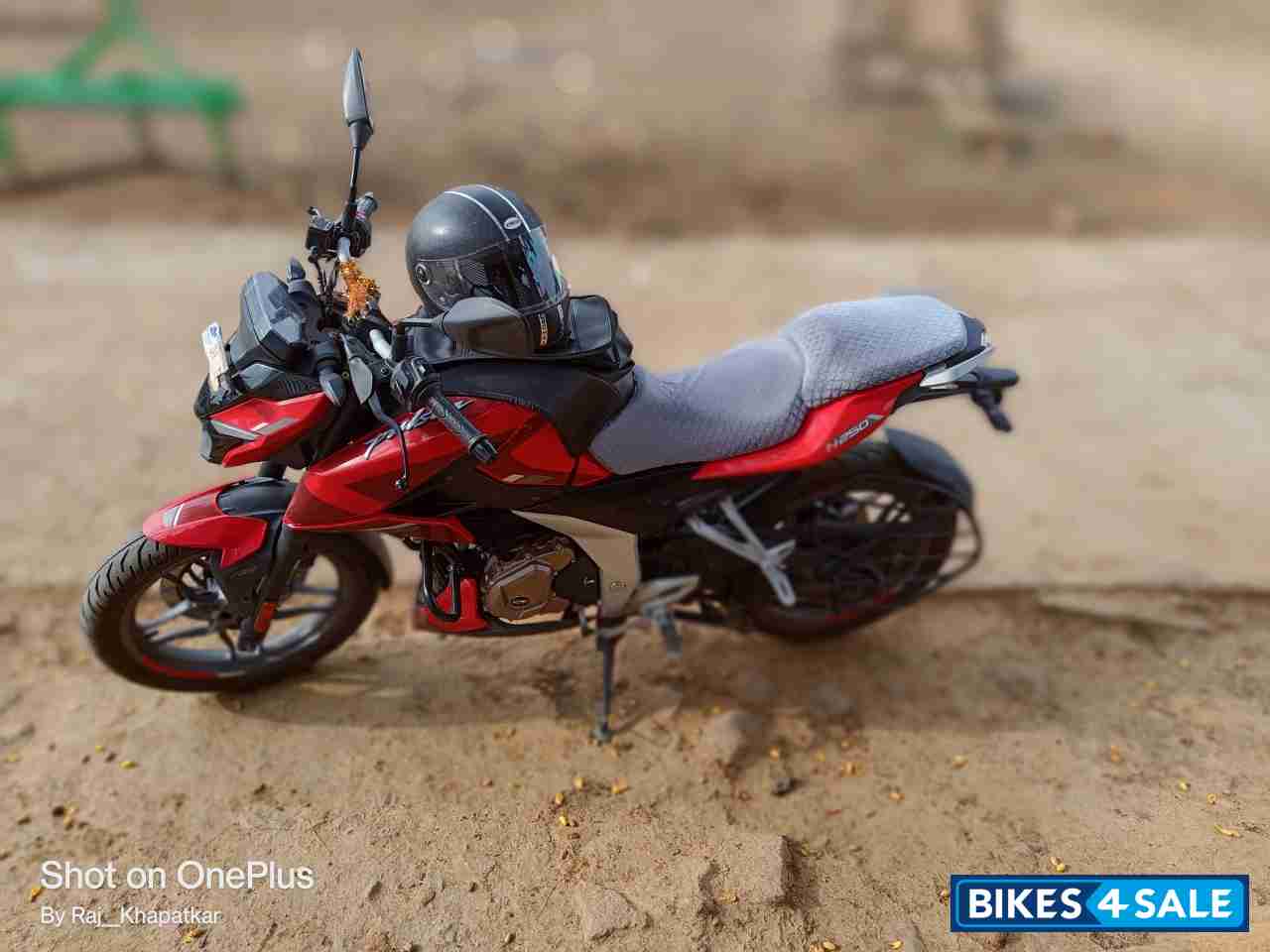 Red Black Bajaj Pulsar N250
