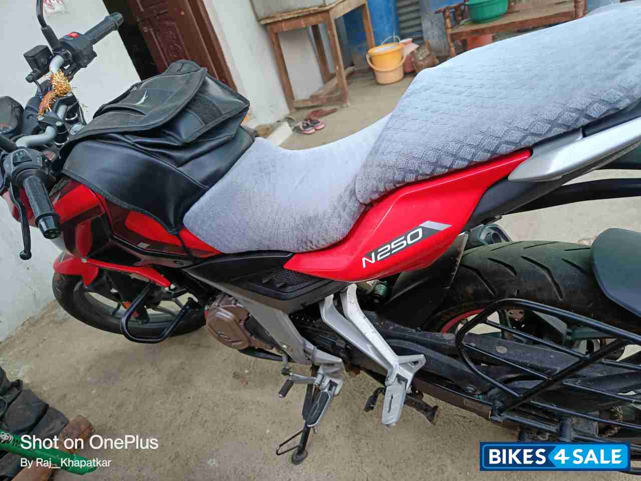 Red Black Bajaj Pulsar N250