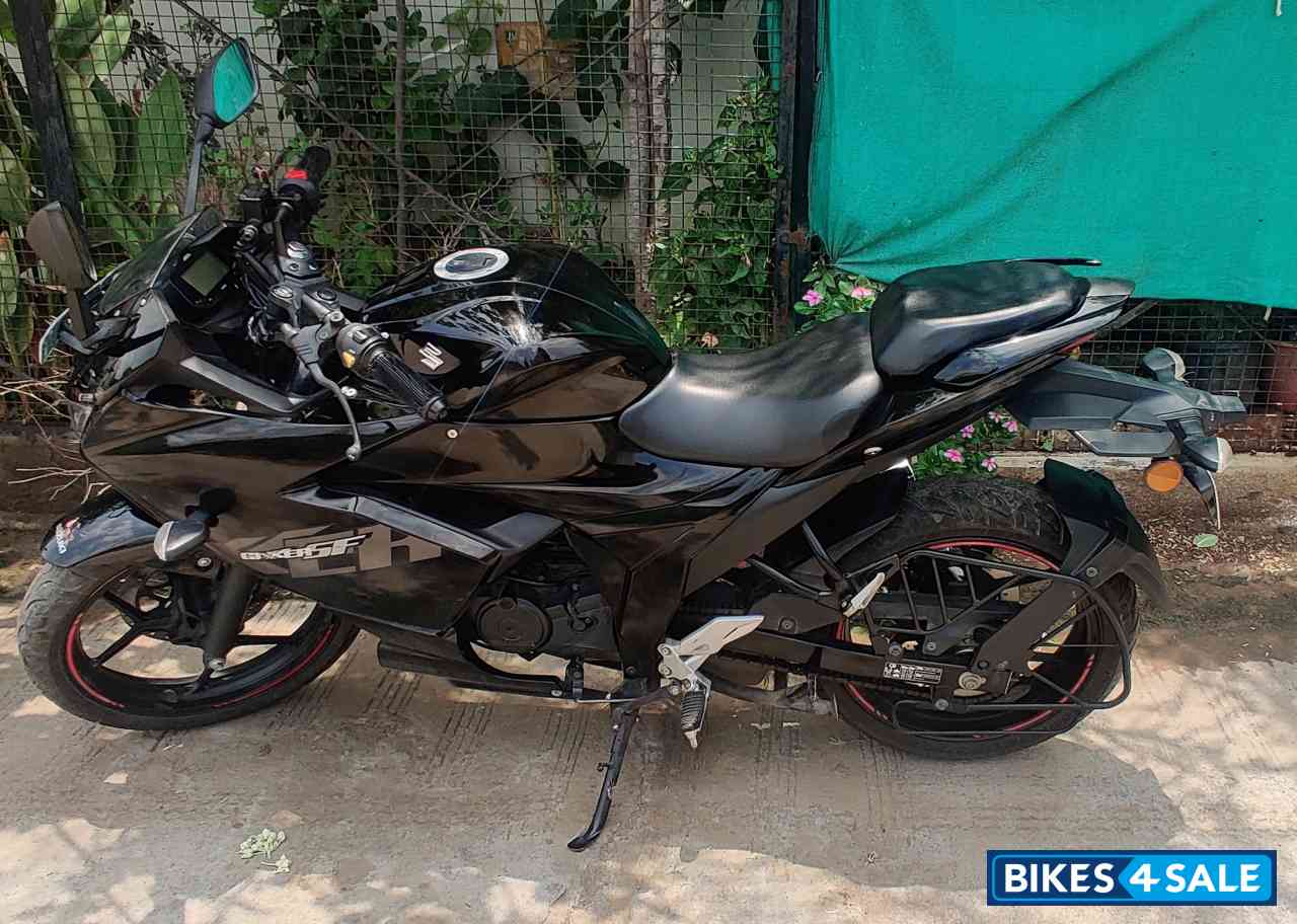 Suzuki Gixxer 150