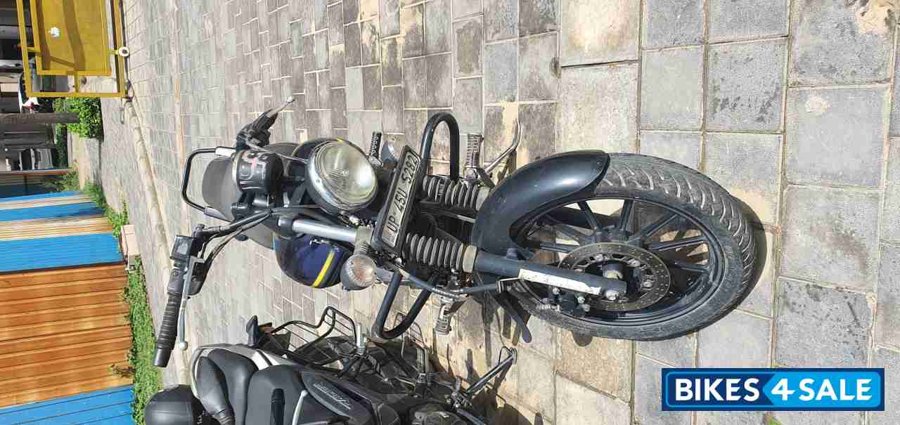 Bajaj Avenger Street 150