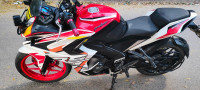Bajaj Pulsar RS 200 ABS