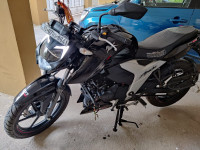 Black TVS Apache RTR 160 4V