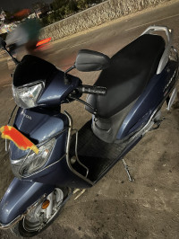 Blue Honda Activa 125