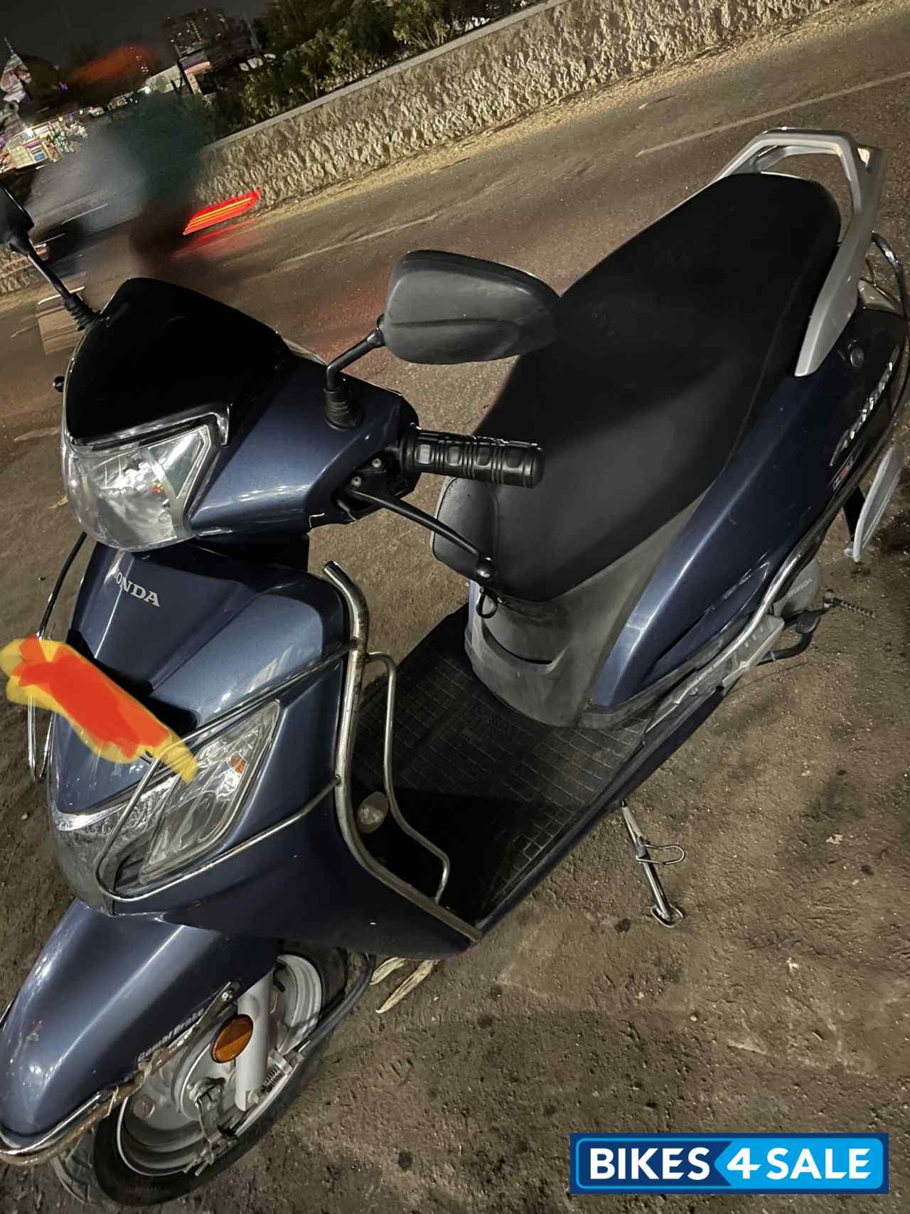 Blue Honda Activa 125