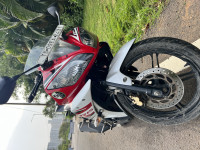 Yamaha YZF R15 V2