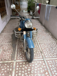 Royal Enfield Classic 500